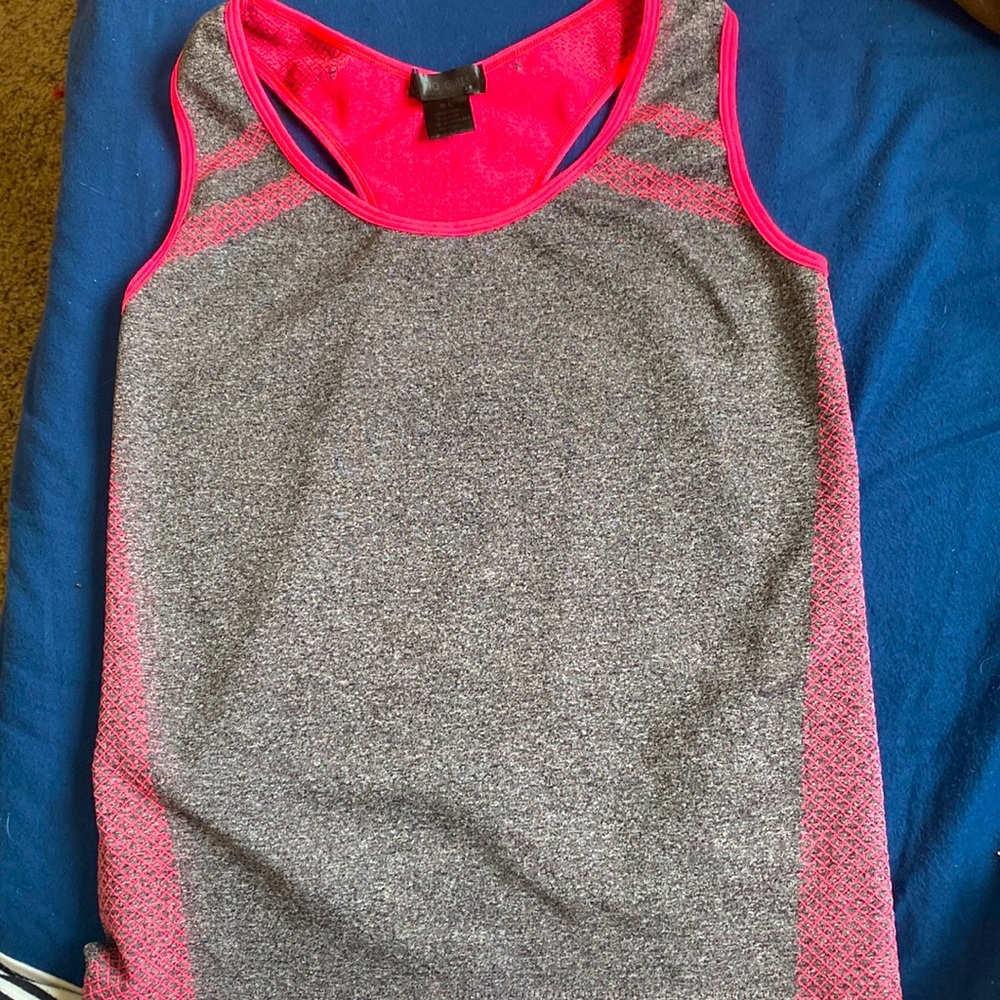 woman's athletic tank